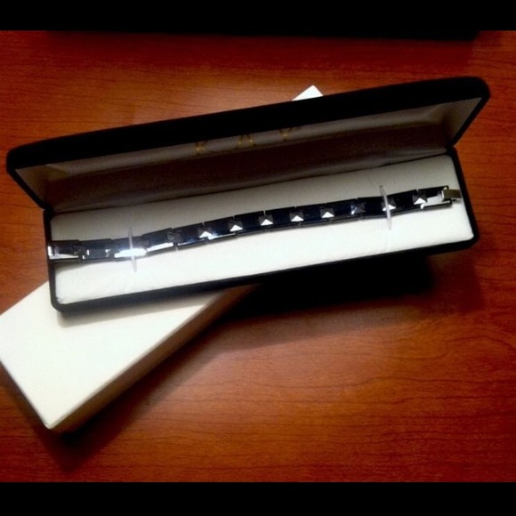 100% AUTHENTIC Beautiful Tungsend Bracelet