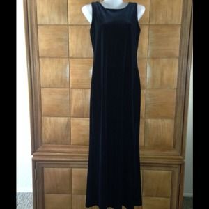 Vintage Long Dress 😍