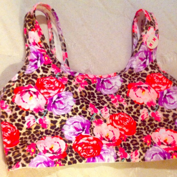 Victoria's Secret PINK Sports Bra