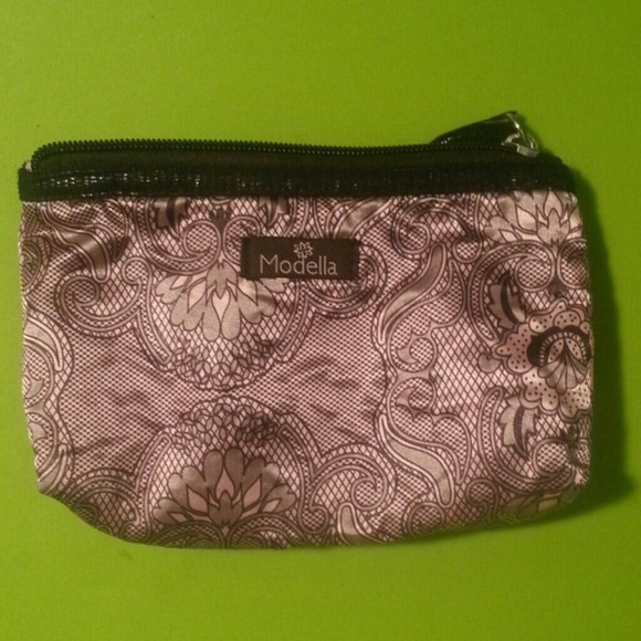 🌹BNWOT Cosmetic Bag