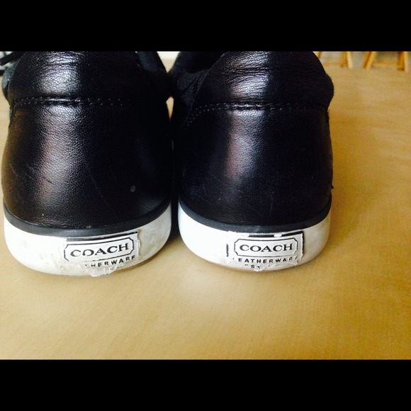 ✨SOLD ON VINTED✨Coach shoes size 8 1/2 - Picture 2 of 4
