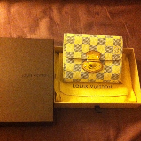 🎉SOLD🎊100% authentic Louis Vuitton wallet