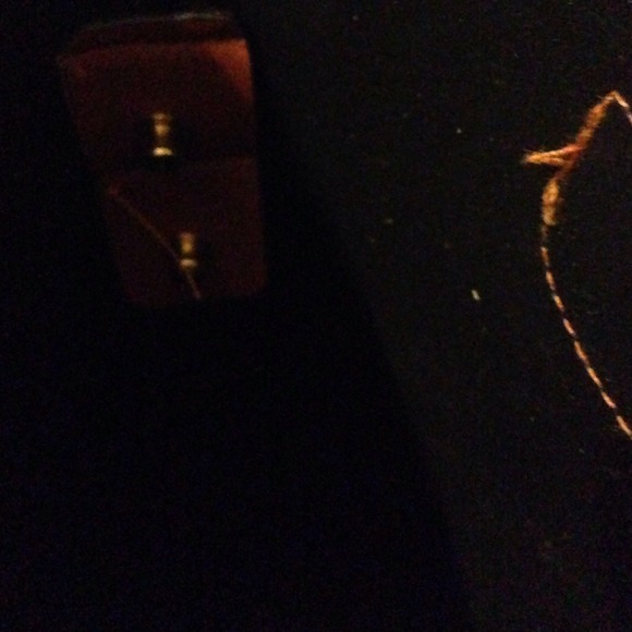 Handbag - Picture 2 of 4