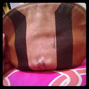 Gucci Medium sized vintage coin purse