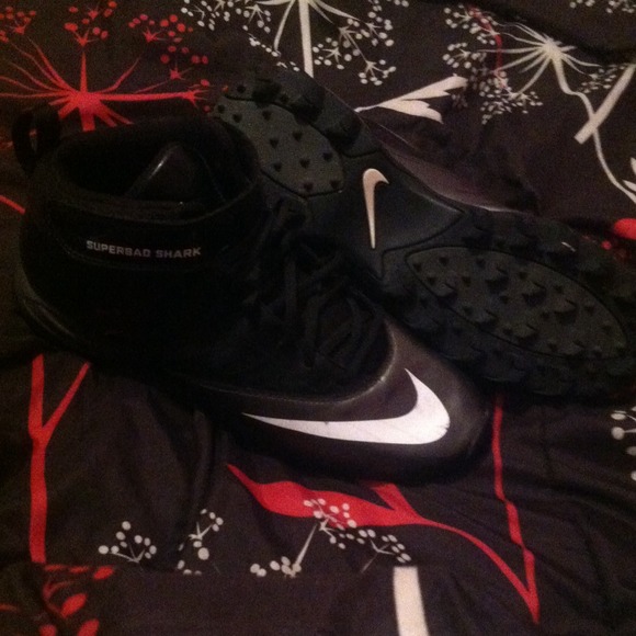 🎉REDUCED🎉Nike Shark Cleats !! 👟👟