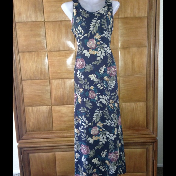 Floral Dress😍