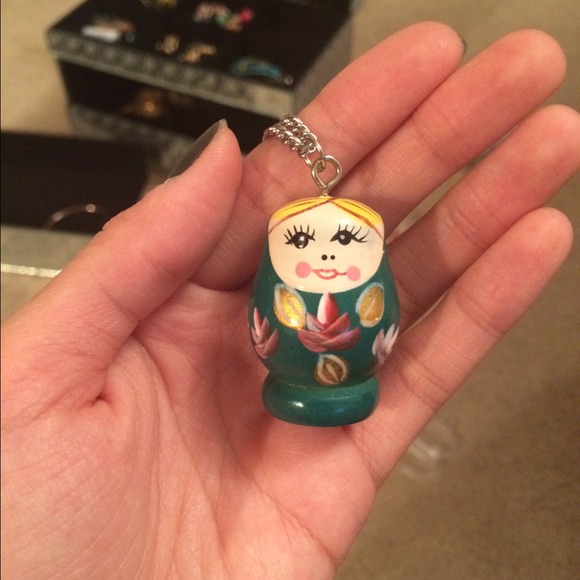 Long babooshka necklace