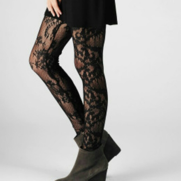 *REDUCED* Ella Moss Lace Leggings! - Picture 3 of 4
