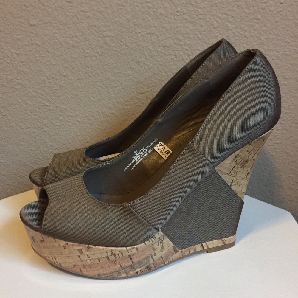 Mossimo Neutral 4" Wedge Heels