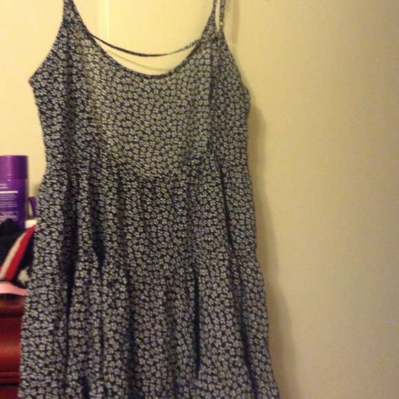 Brandy Melville Dresses & Skirts - Brandy melville dress 4