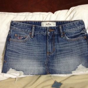 Hollister mini
