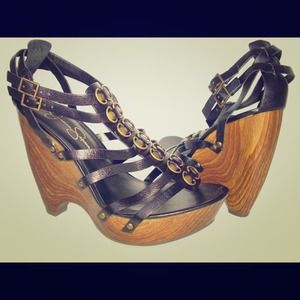 Jessica Simpson kamacozy wedge