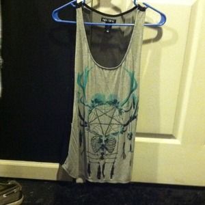 Skull tank