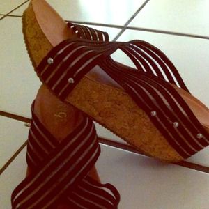 《Reduced》Women's sandal with a wedge heel