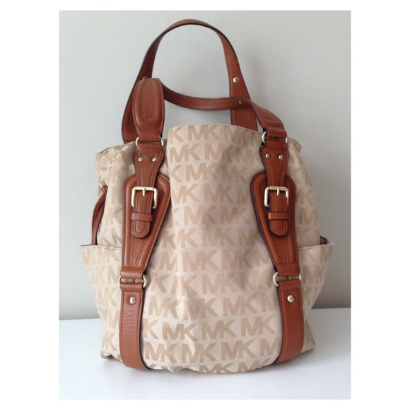 New Michael Kors Bag