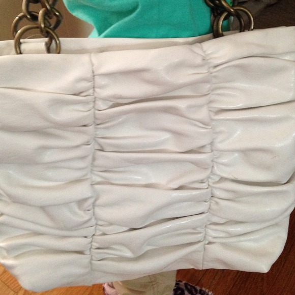 Simply Vera Wang handbag - Picture 3 of 4