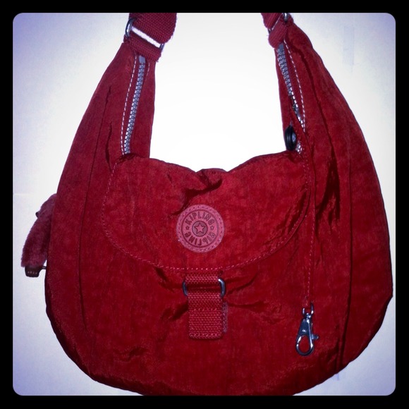 Sold!! Kipling Hand Bag* Preowned