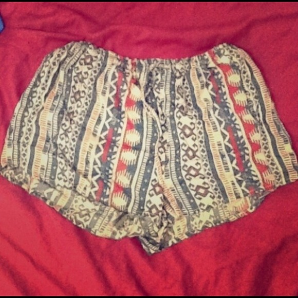 Obey tribal shorts