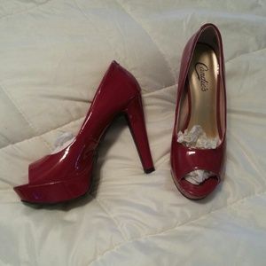 Beautiful never worn Red Candies