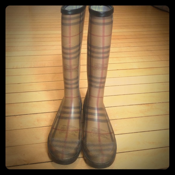 Burberry rain boots
