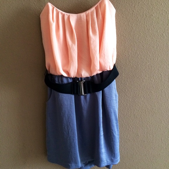 🌃CITY STUDIO grey/peach strapless - Picture 4 of 4