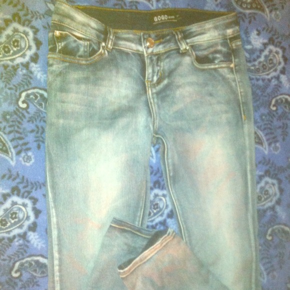 Very cute skinny stretchy jeans