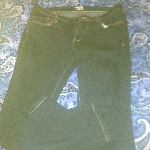 Dark blue jeans brand new never worn