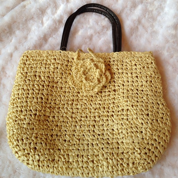 Straw Shoulder Bag