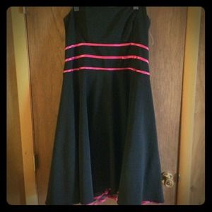 Black and Hot Pink Dress - Size 18