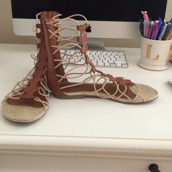 MIA shoes gladiators size 8 - Picture 1 of 1