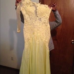 Yellow mermaid dress