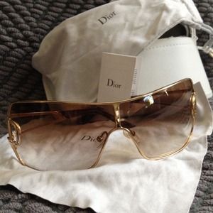 Christian Dior Sunglasses 💥SALE💥