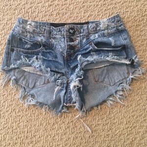 High waisted distressed denim shorts