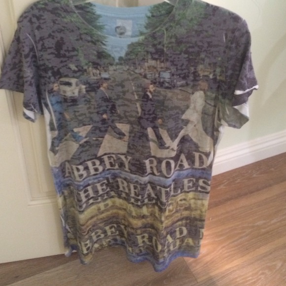 Comfy beatles shirt
