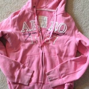 Aero sweatshirt bundle