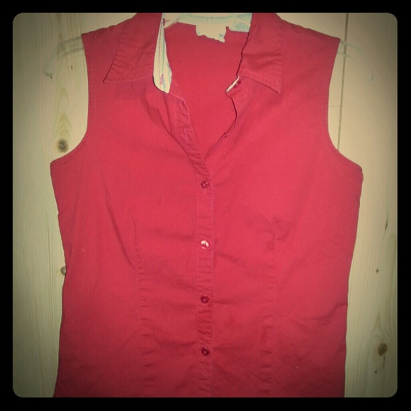 Sleeveless top - Picture 1 of 2