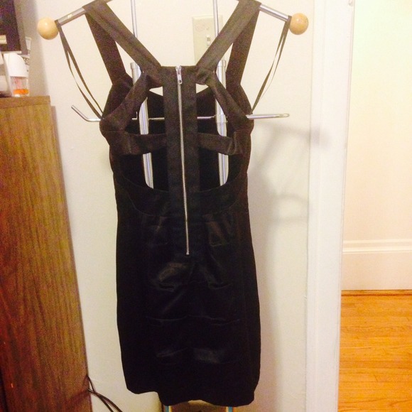 Black party dress very nice. - Picture 1 of 4
