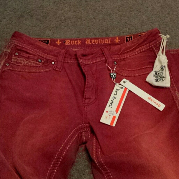 ROCK REVIVAL ASHLEY SKINNY JEANS - Picture 3 of 4