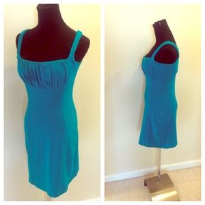 Cute, comfy VS Moda International turquoise dress