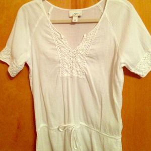 Ann Taylor LOFT spring/summer top.