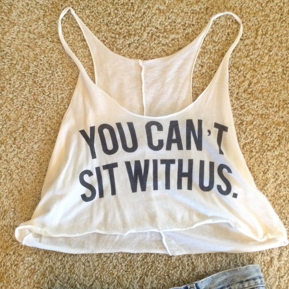 Crop top - Picture 2 of 3