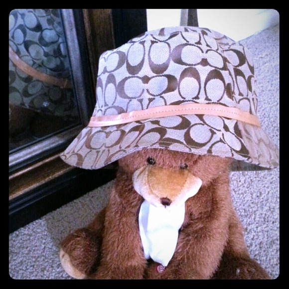Coach hat
