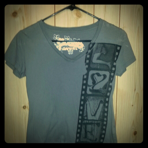 V neck tee