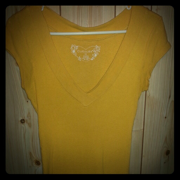 V neck top