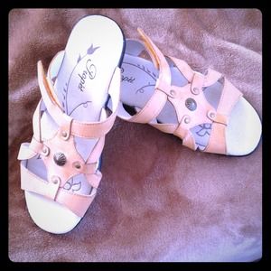 NWOT leather sandals.