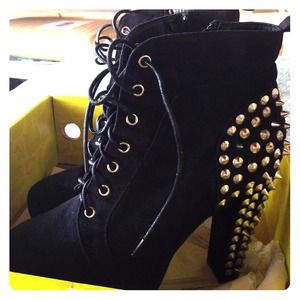 NEW IN BOX Jeffrey Campbell dupes😻
