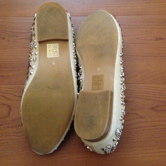 Sold- Jeffrey Cambell nude star and spike flats - Picture 3 of 4