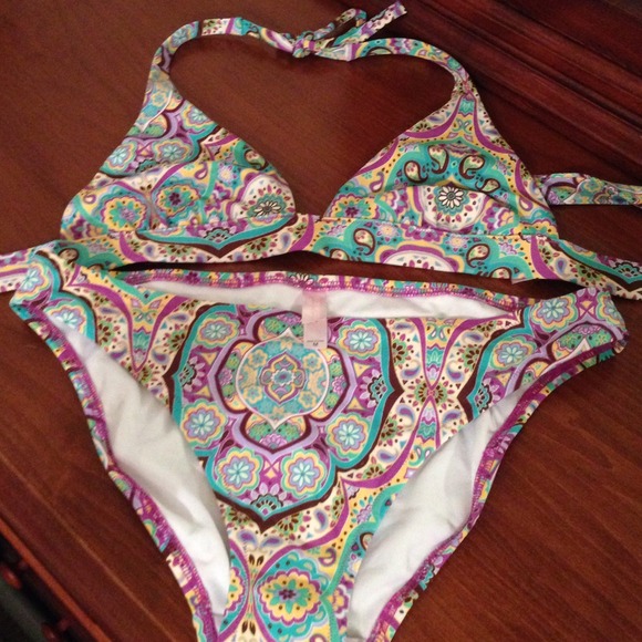 ❌❌sold in bundle❌❌Victoria's Secret bathing suit