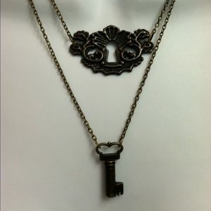 Key & key hole necklace