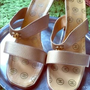 New CHANEL Slide Heels size 41